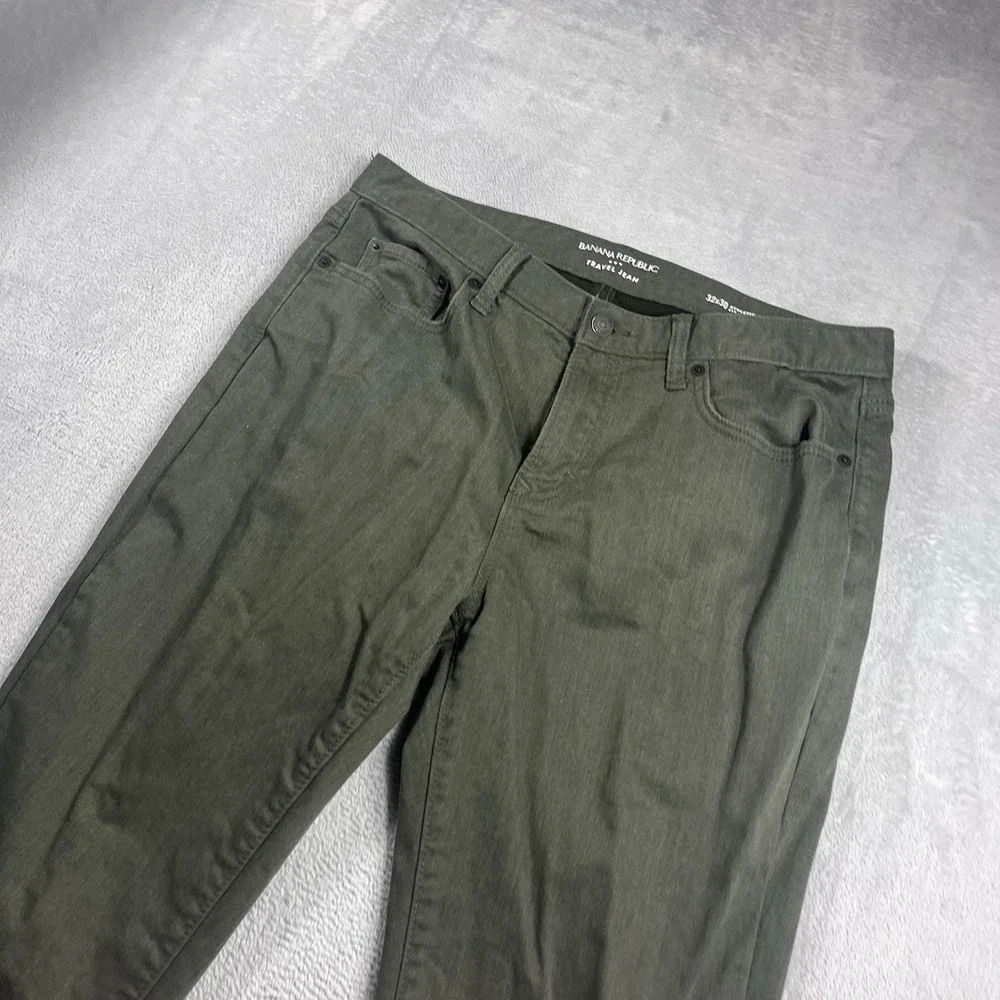 Banana Republic Travel Jean Athletic Fit‎ Jeans Mens Size 32x28* Green